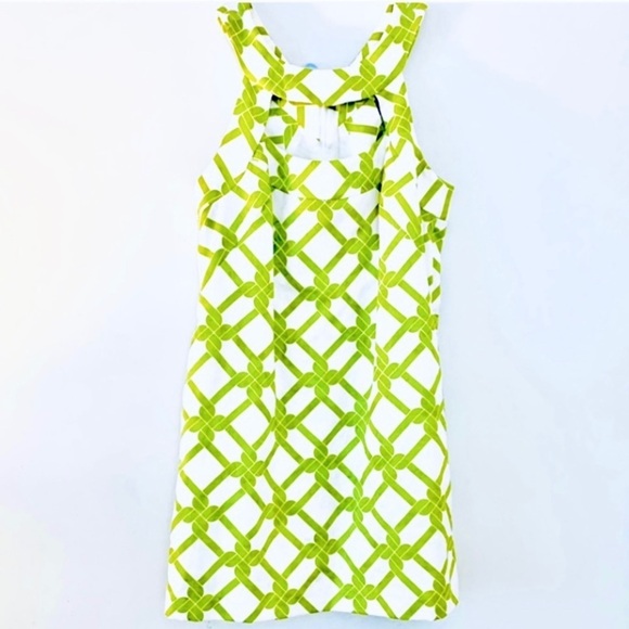 Milly of New York Dresses & Skirts - MILLY of New York Cutout Geometric Print
Green/ White Jacquard Mini Dress